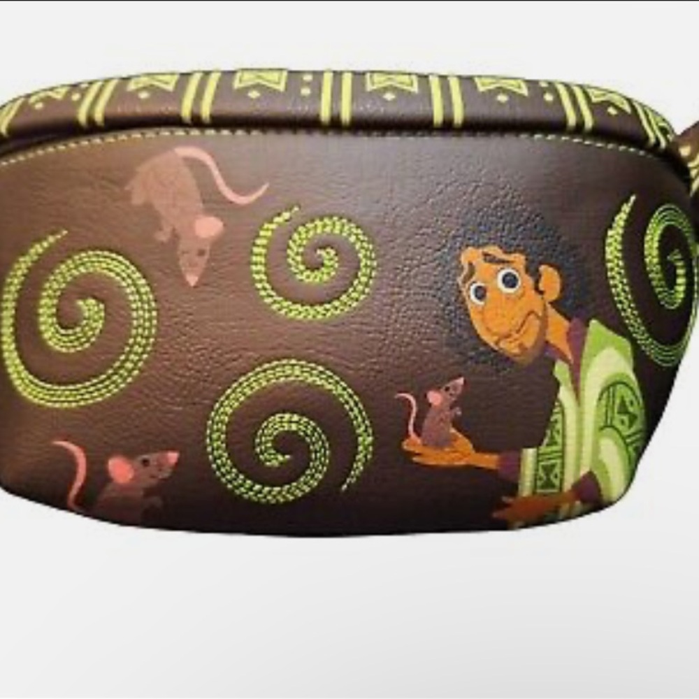 NWT BRUNO FANNY PACK